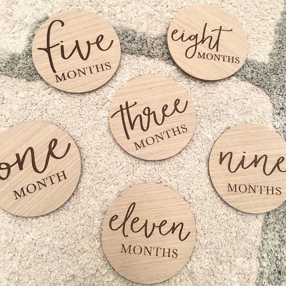 Baby milestone month wood circles